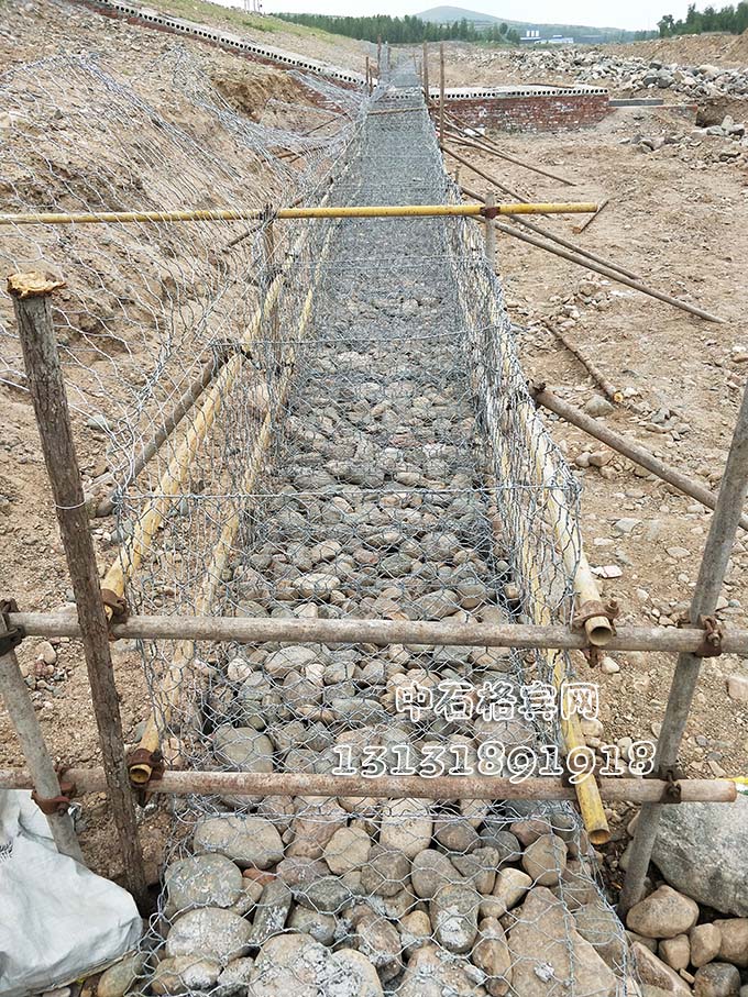 河道治理格賓石籠、鍍鋅格賓石籠13131891918