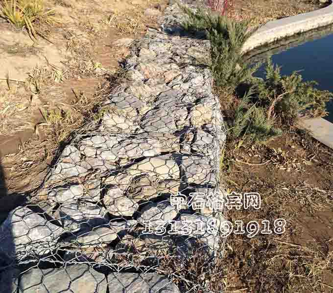 鍍鋅雷諾護(hù)墊